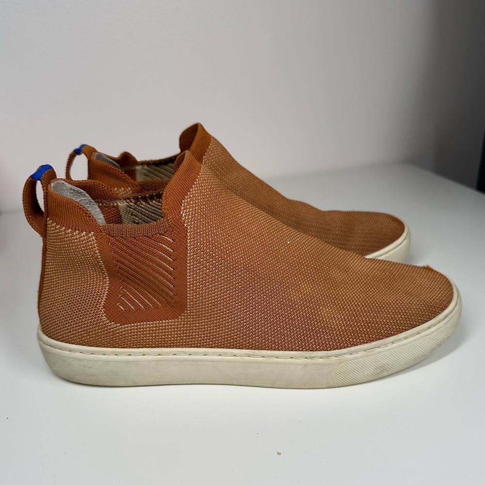 Rothy’s The Chelsea Boot in Fawn Size 8.5‎